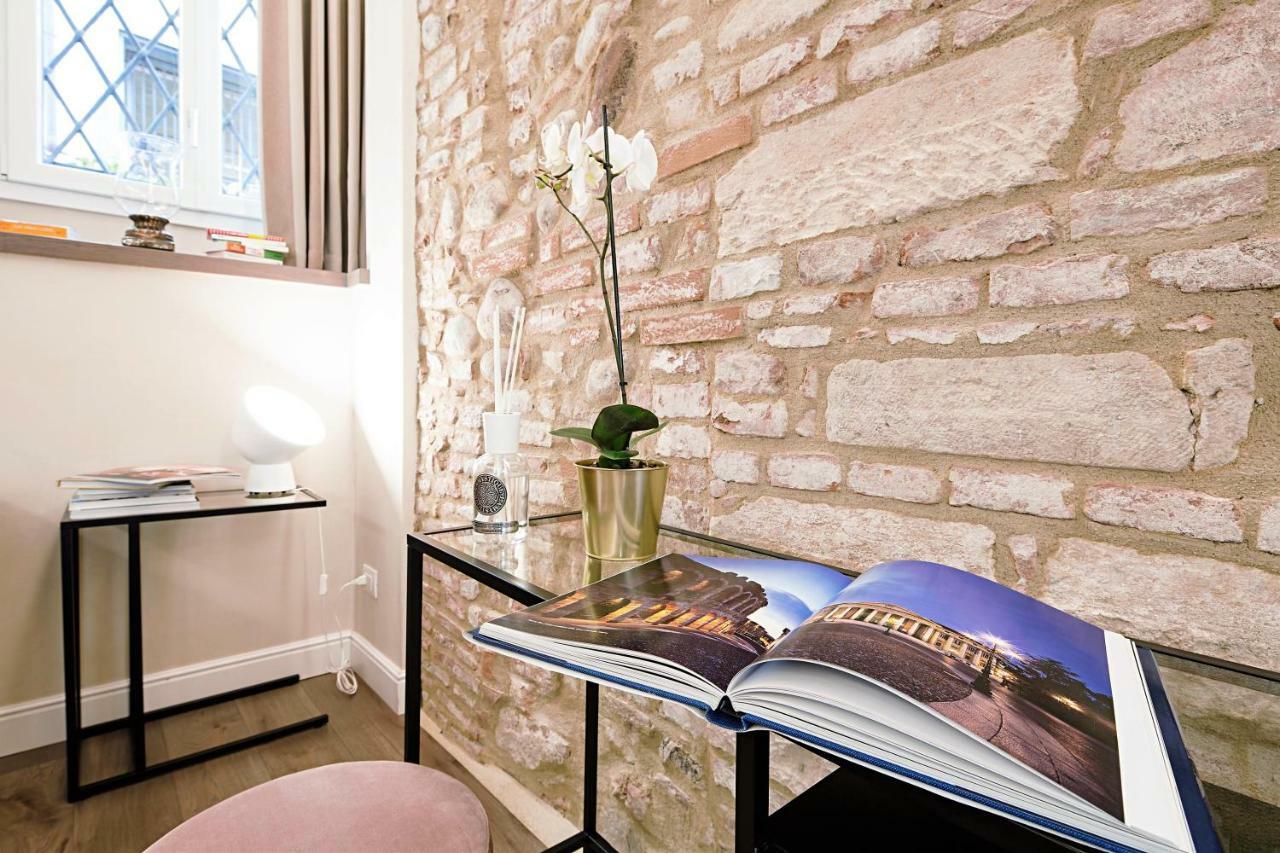 Fratta5 Luxury Apartment Verona Exterior photo