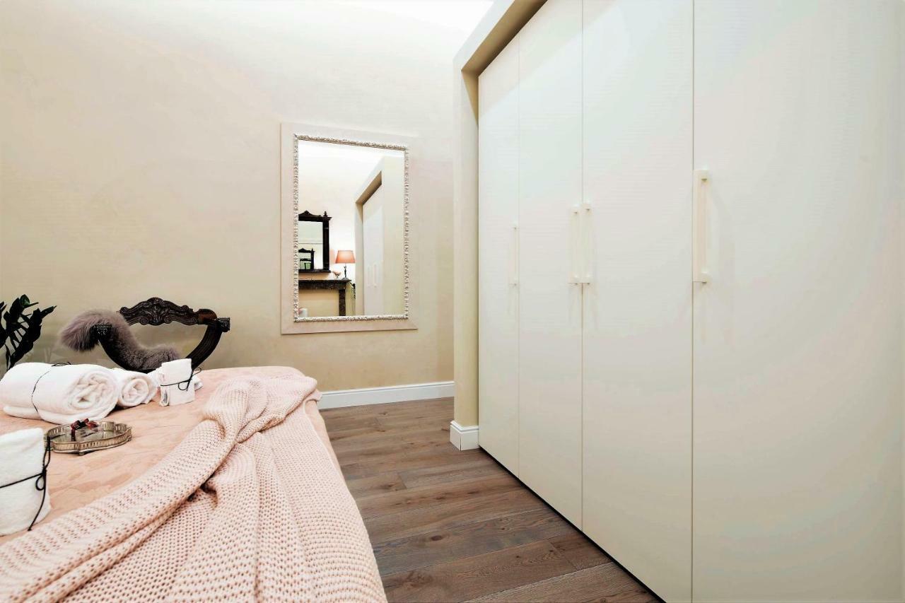 Fratta5 Luxury Apartment Verona Exterior photo